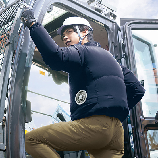 【予約受付中】アイトス空調服®長袖ブルゾン AZ-50295ファンバッテリーセット商品画像9